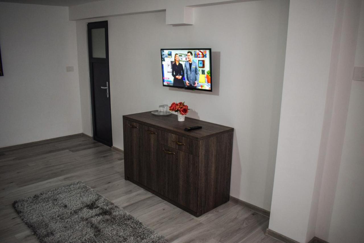 יאשי B House Rooms מראה חיצוני תמונה
